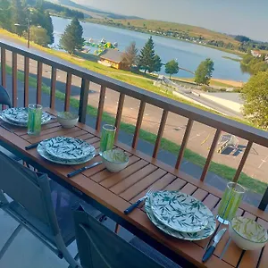  Appartement Situe En Plein Centre A Deux Pas Des Pistes. France